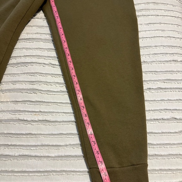 Zenana Outfitters Olive Fleece 2PC Sweatshirt and Pants Set - Picture 5 of 12